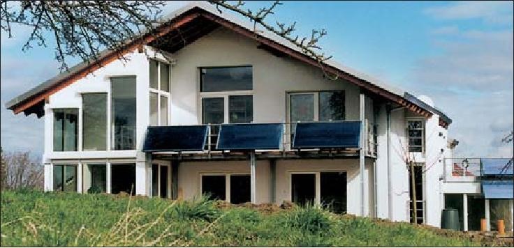 Passiefhuis en plus-energie-huis bij Freiburg, voltooid in 1997